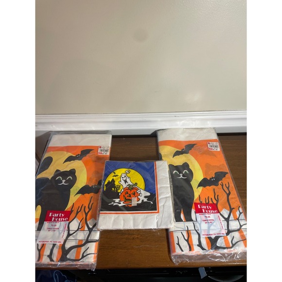 Party House Other - Vintage 1983 Halloween Party Set 2 Table Covers Black Cat Bats & Ghost Napkins